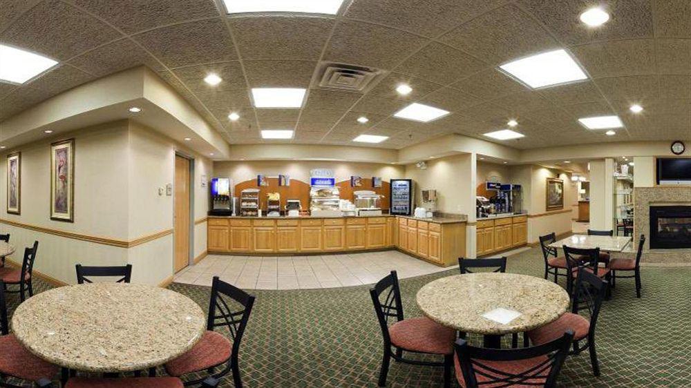 Holiday Inn Express Hotel & Suites Elkhart-South By Ihg Exterior foto