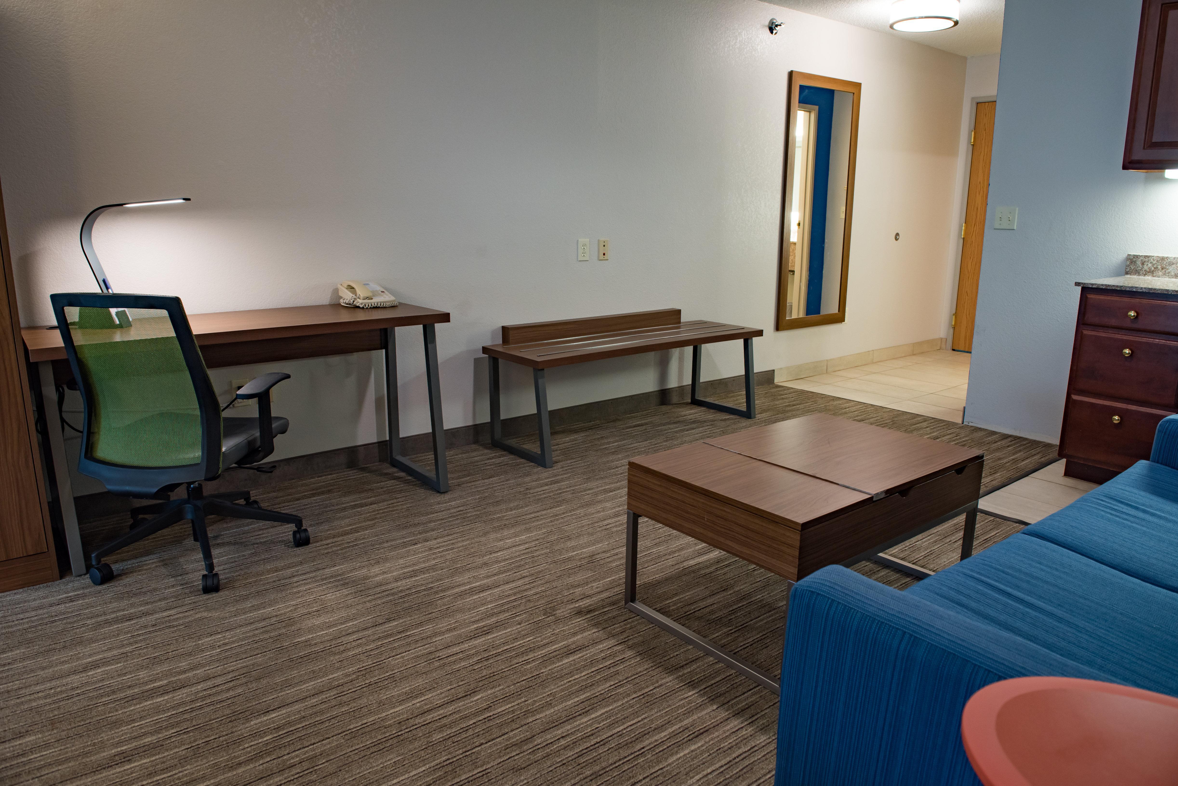 Holiday Inn Express Hotel & Suites Elkhart-South By Ihg Exterior foto