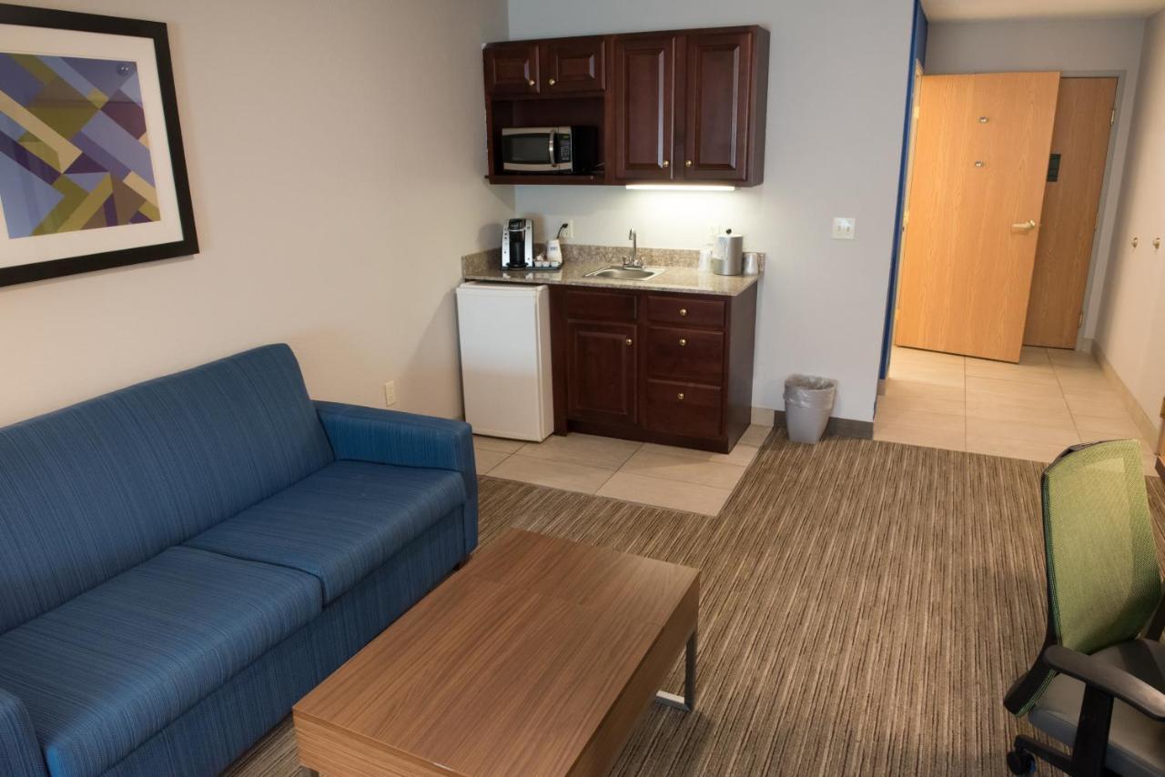 Holiday Inn Express Hotel & Suites Elkhart-South By Ihg Exterior foto